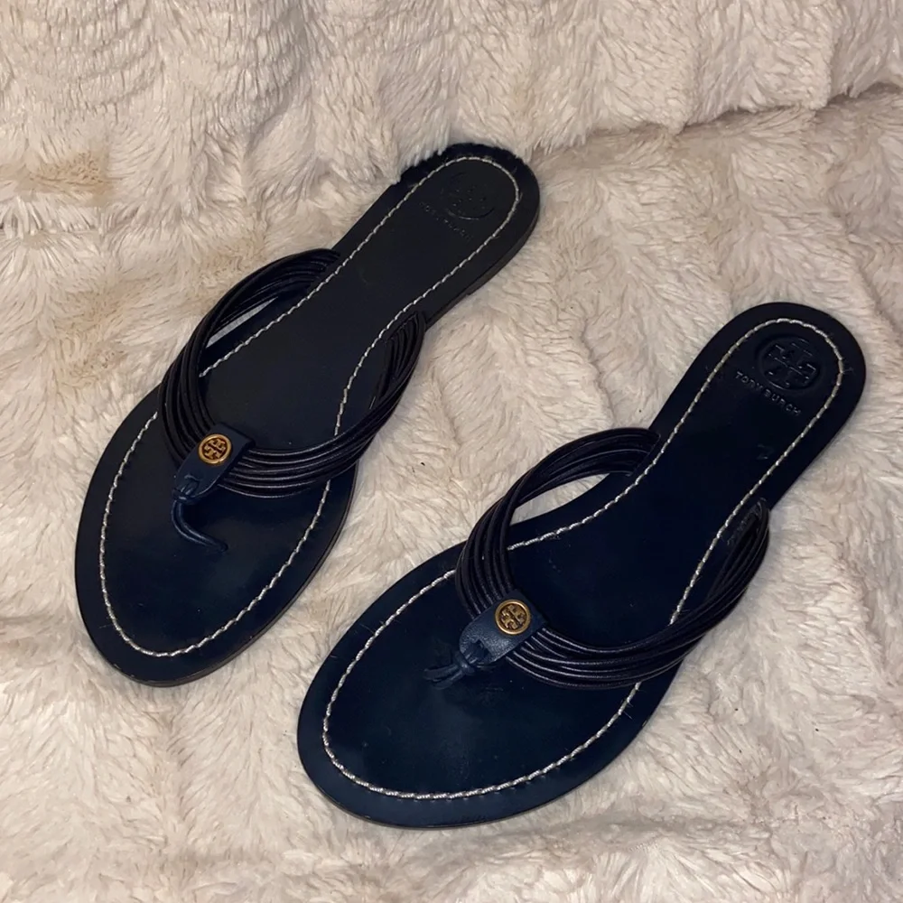 Like new Tory Burch Sienna Thong Sandal